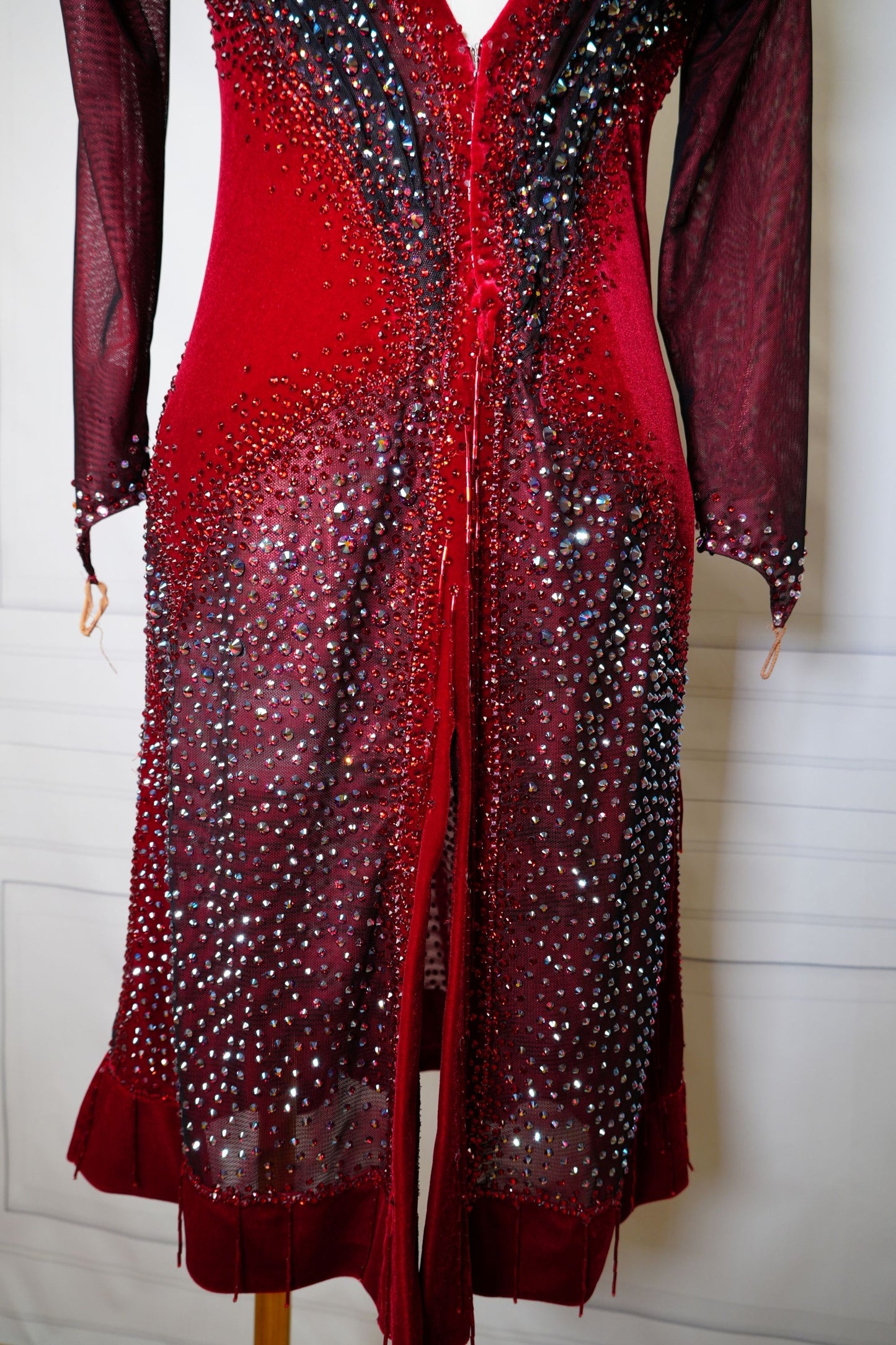 Latin Costume Lat243