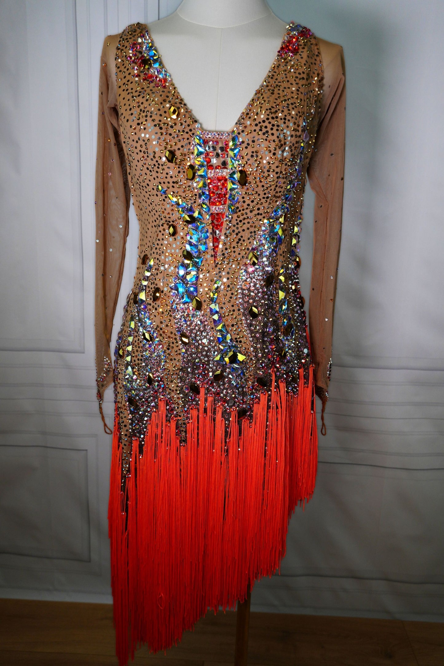 Latin Costume Lat244