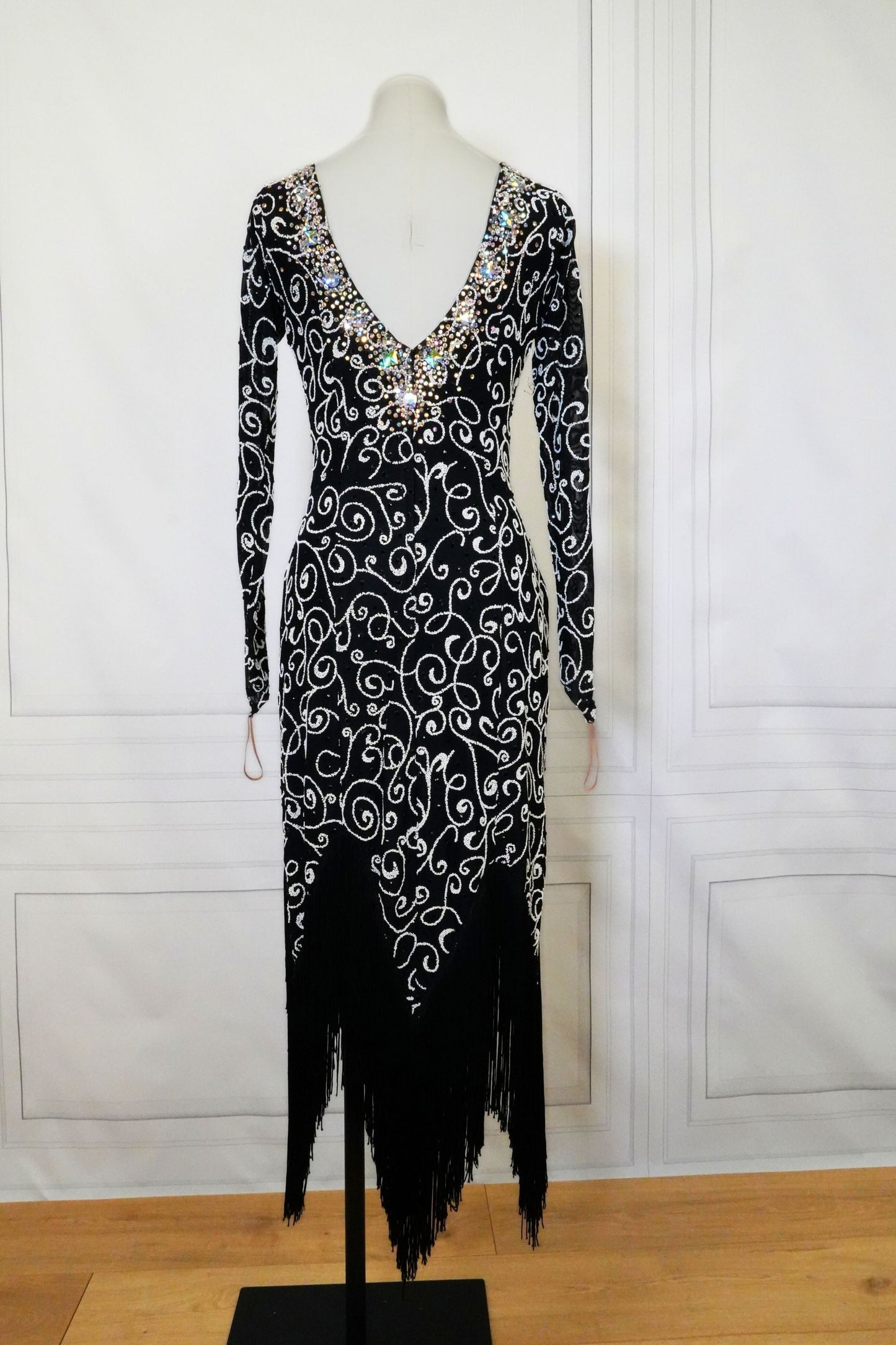 Latin Costume Lat118