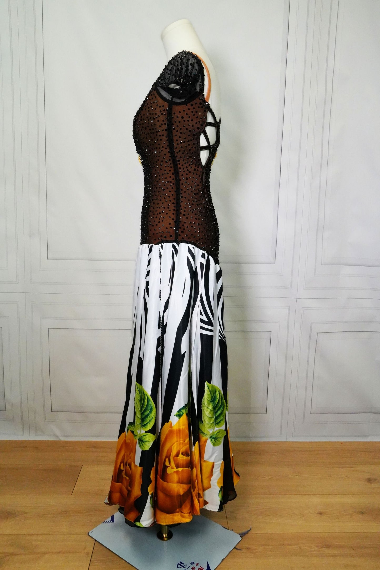 Smooth Ballroom Costume Smo116