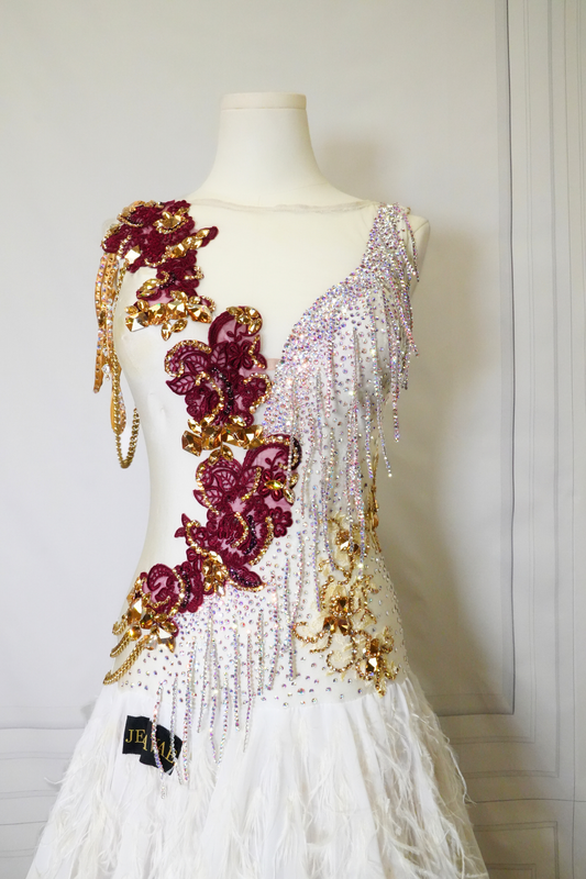 Latin Costume Lat094