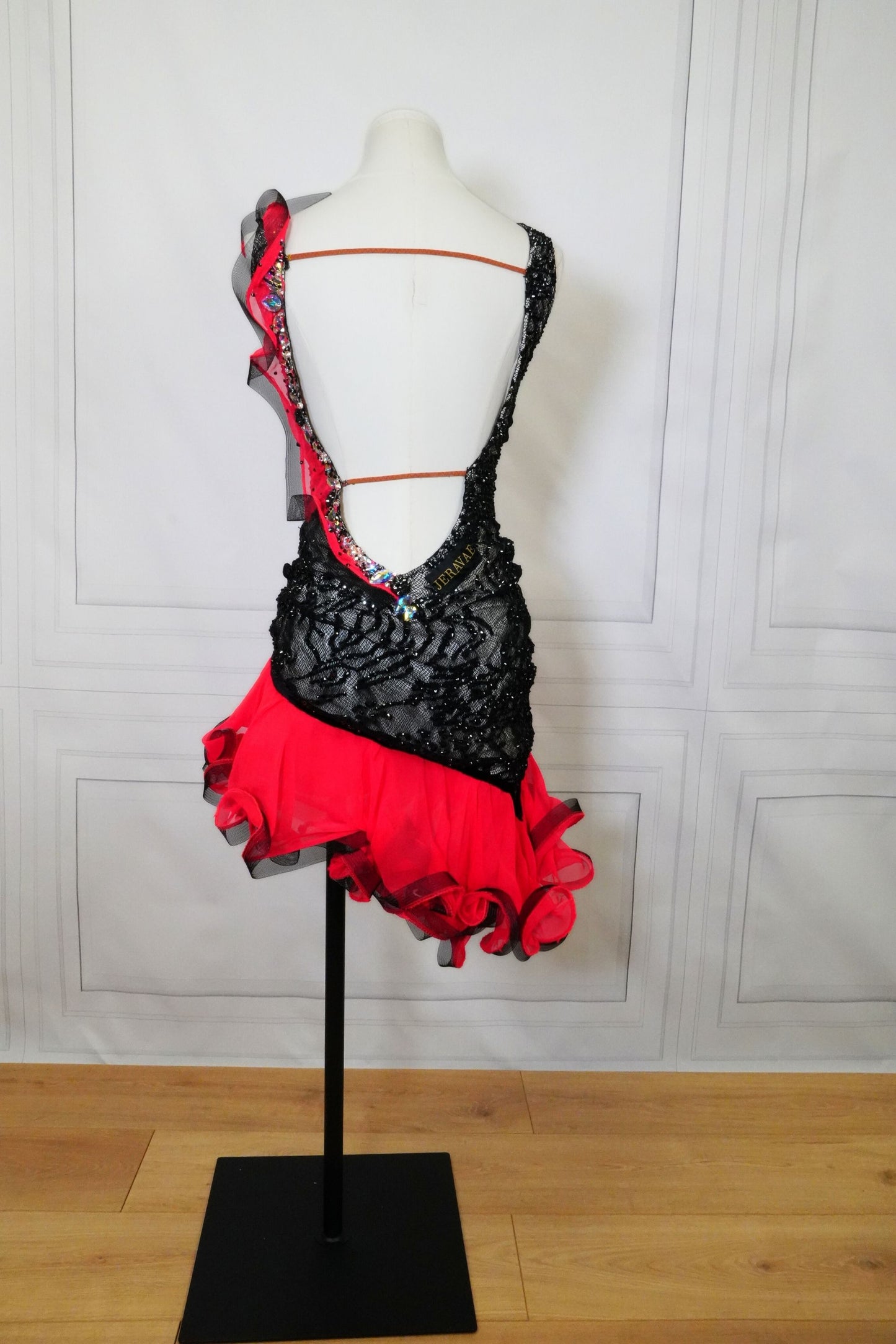 Latin Costume Lat025