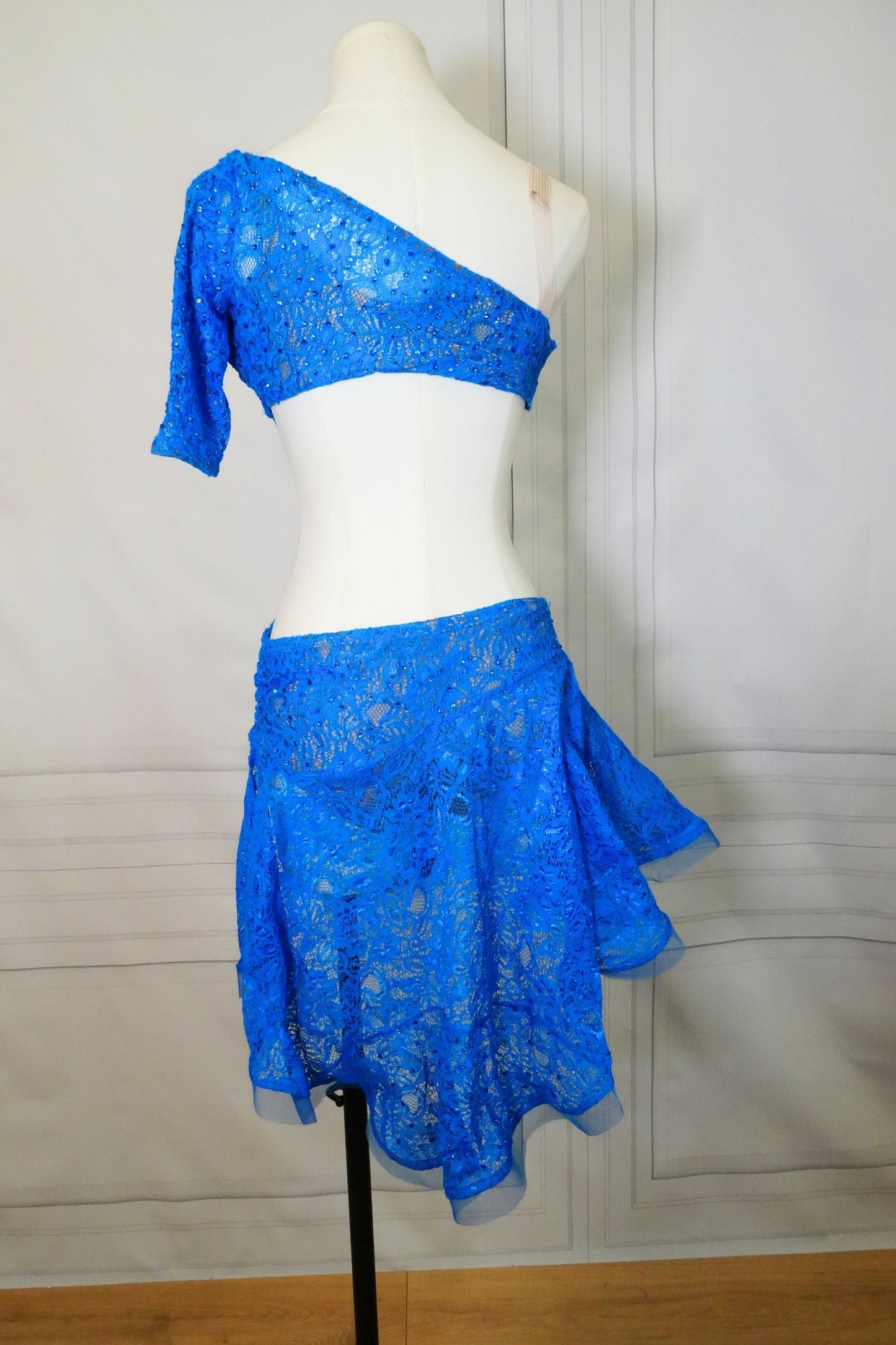 Latin Costume Lat186