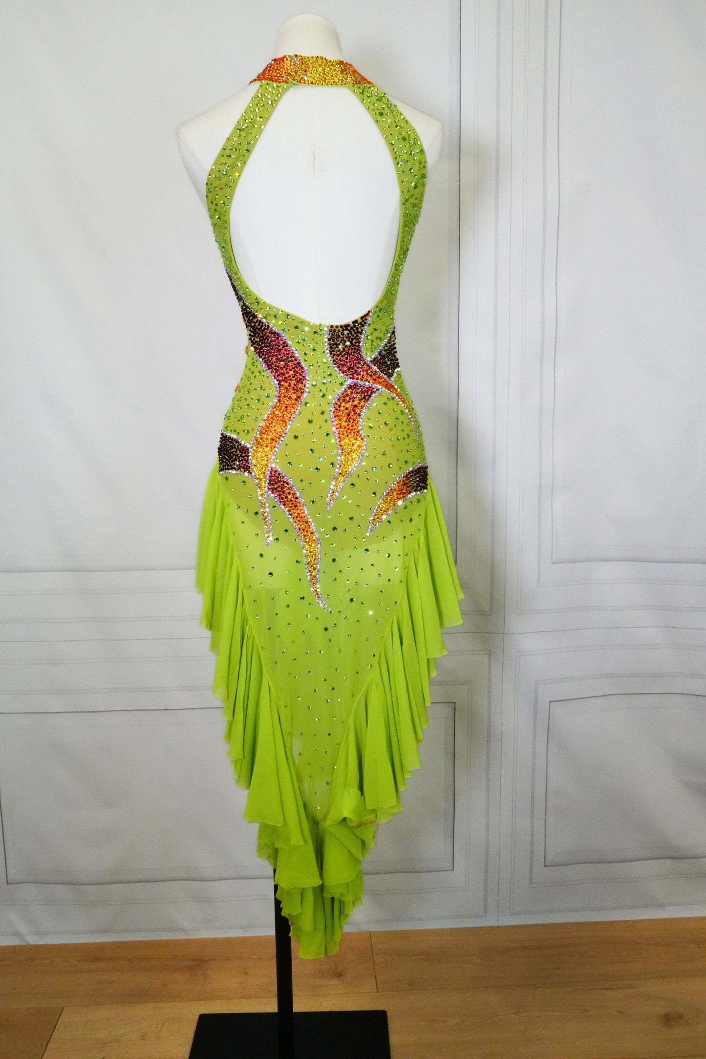 Latin Costume Lat141