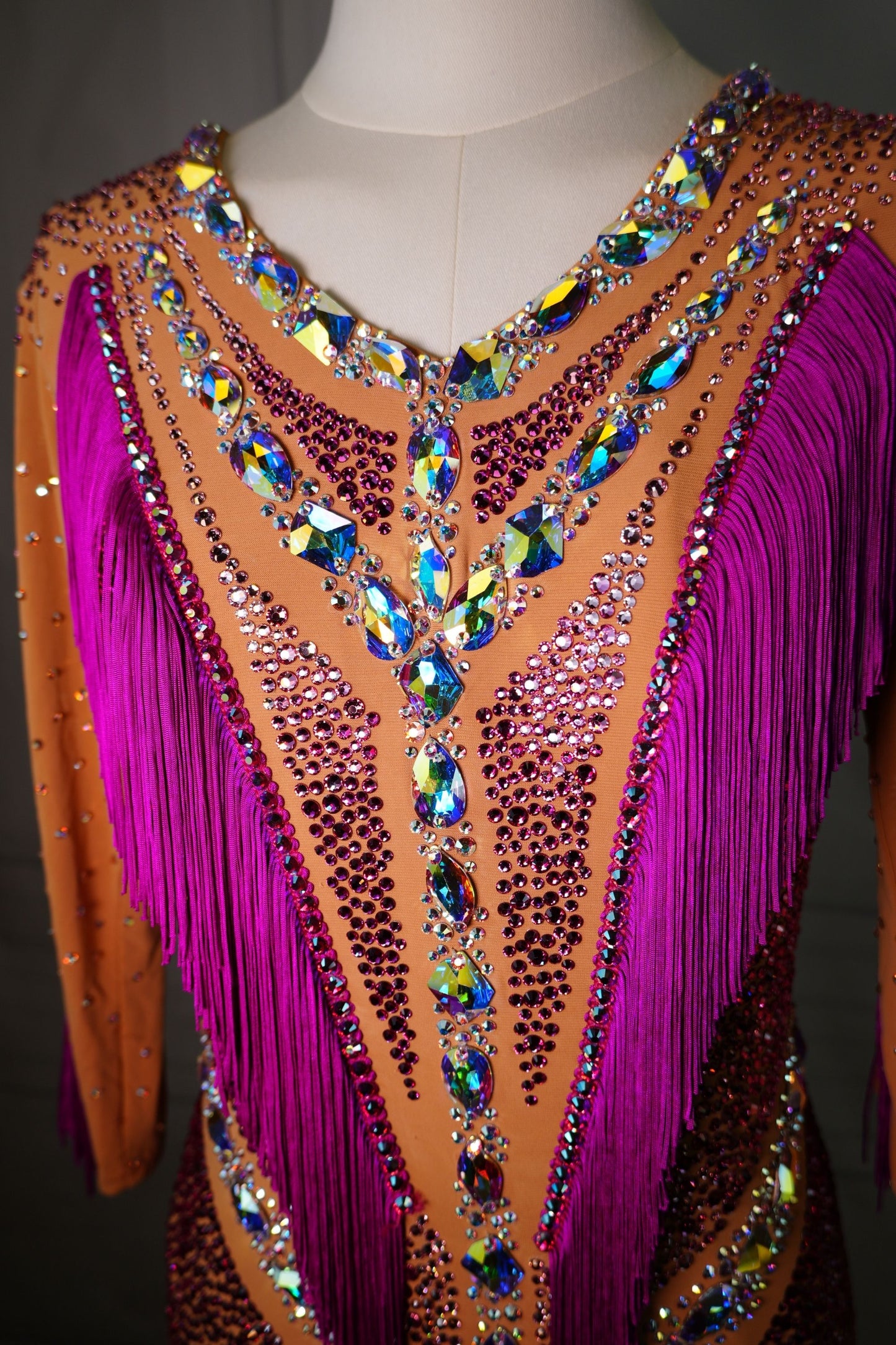 Latin Costume Lat251