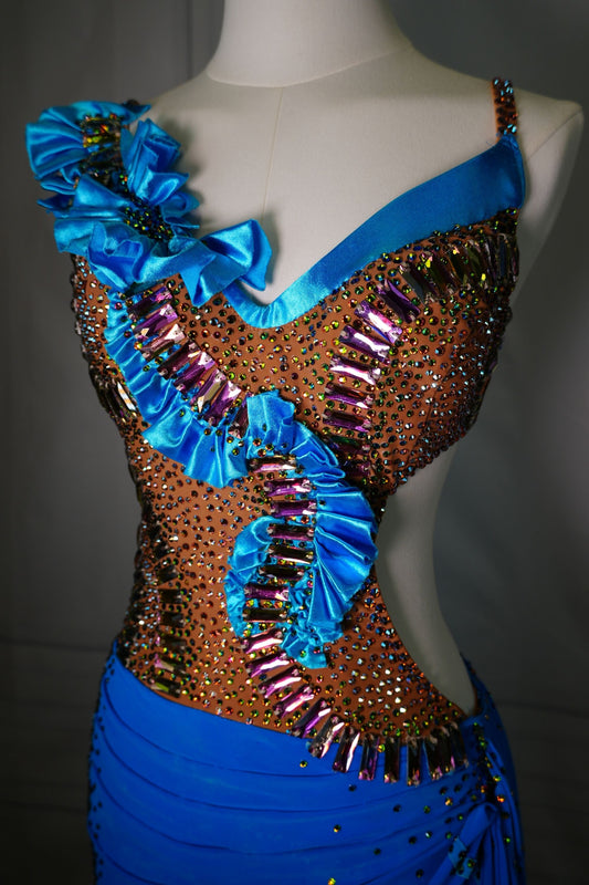 Latin Costume Lat253