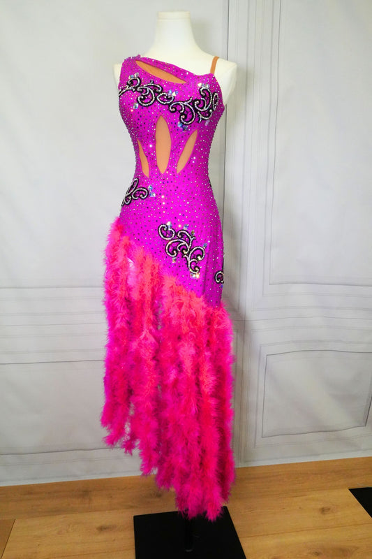 Latin Costume Lat136