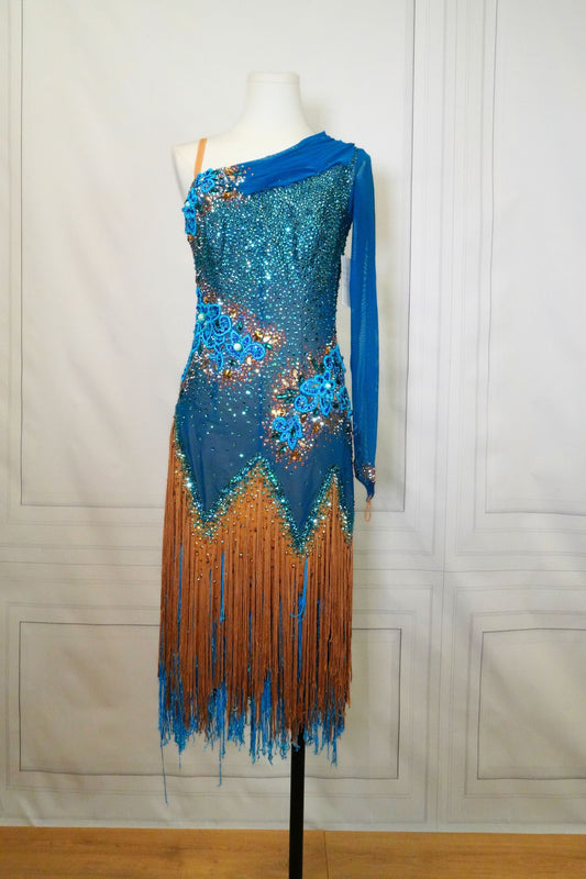 Latin Costume Lat149