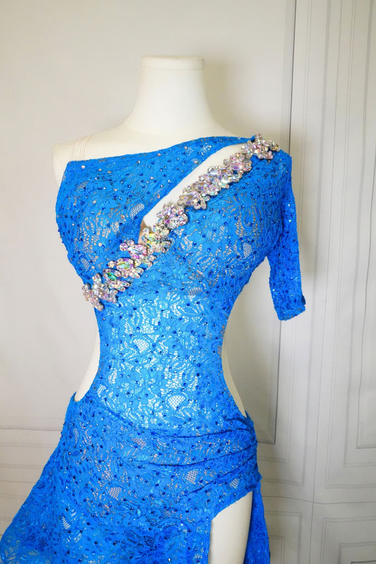 Latin Costume Lat186