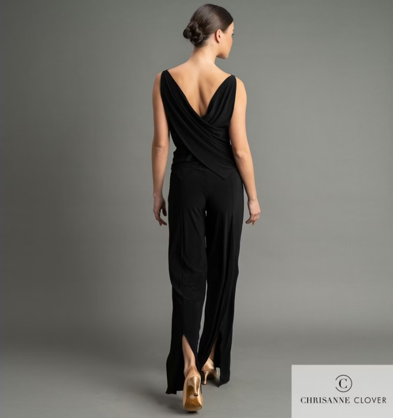 Sleeveless top with crossover back