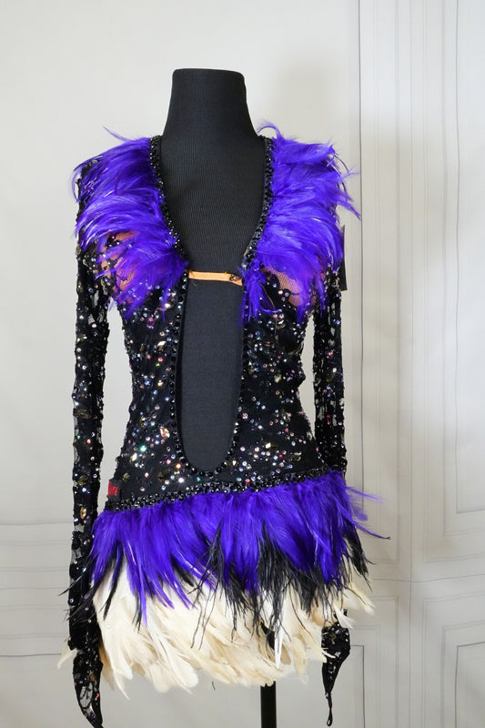 Latin Costume Lat096