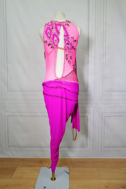 Latin Costume Lat231