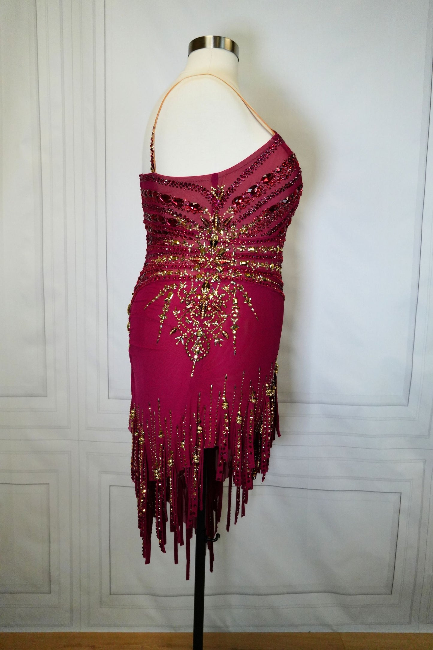 Latin Costume Lat407