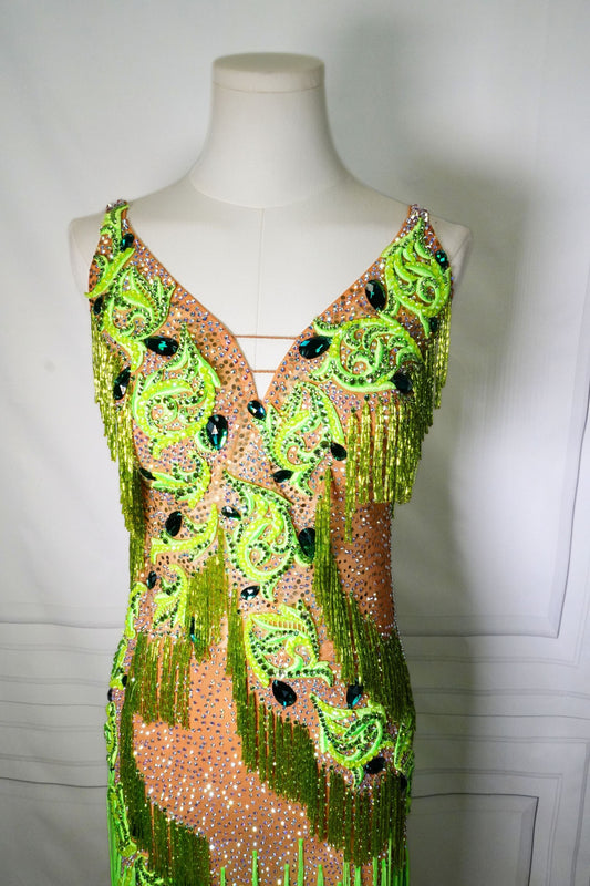 Latin Costume Lat234