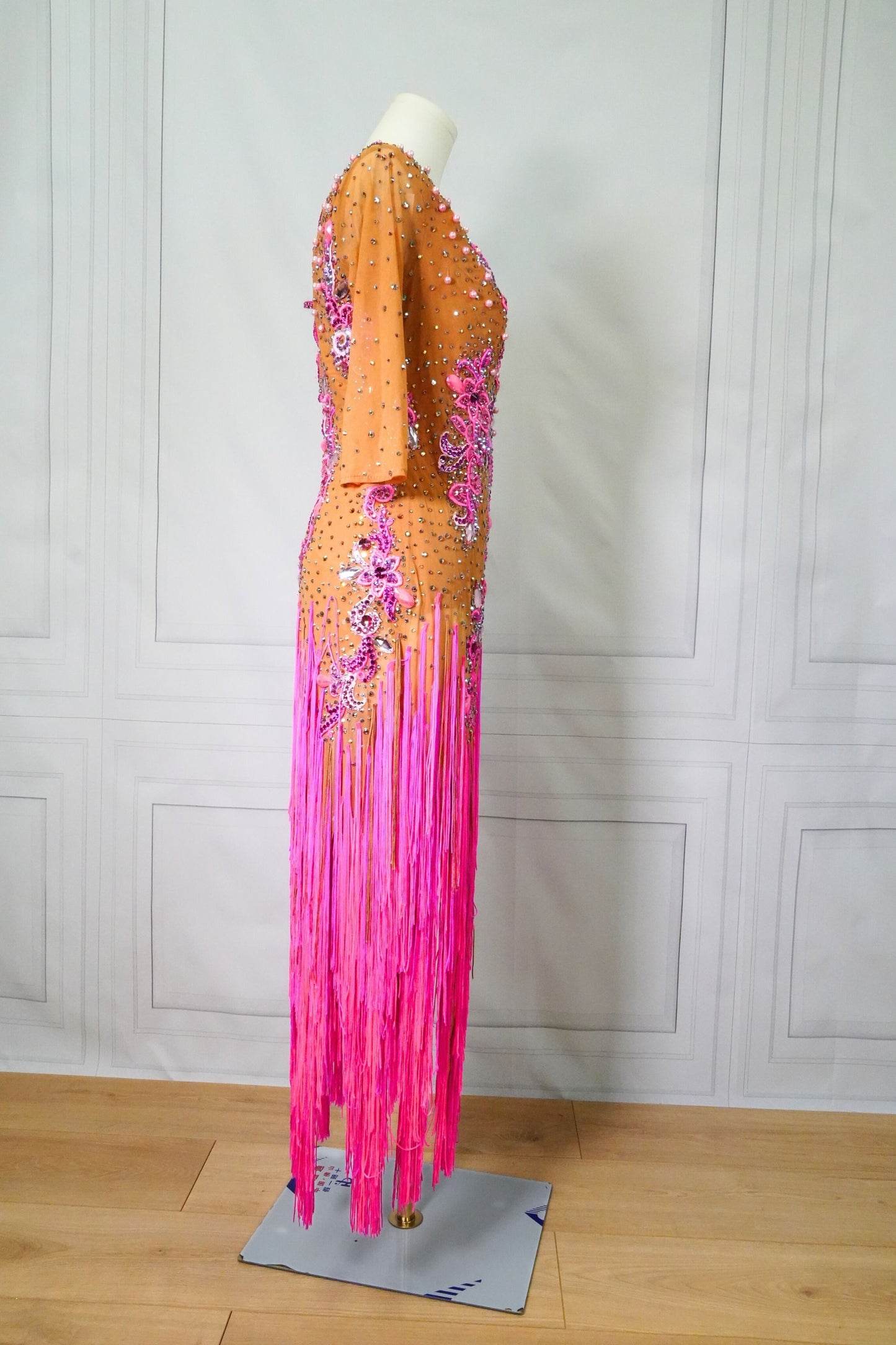 Latin Costume Lat233