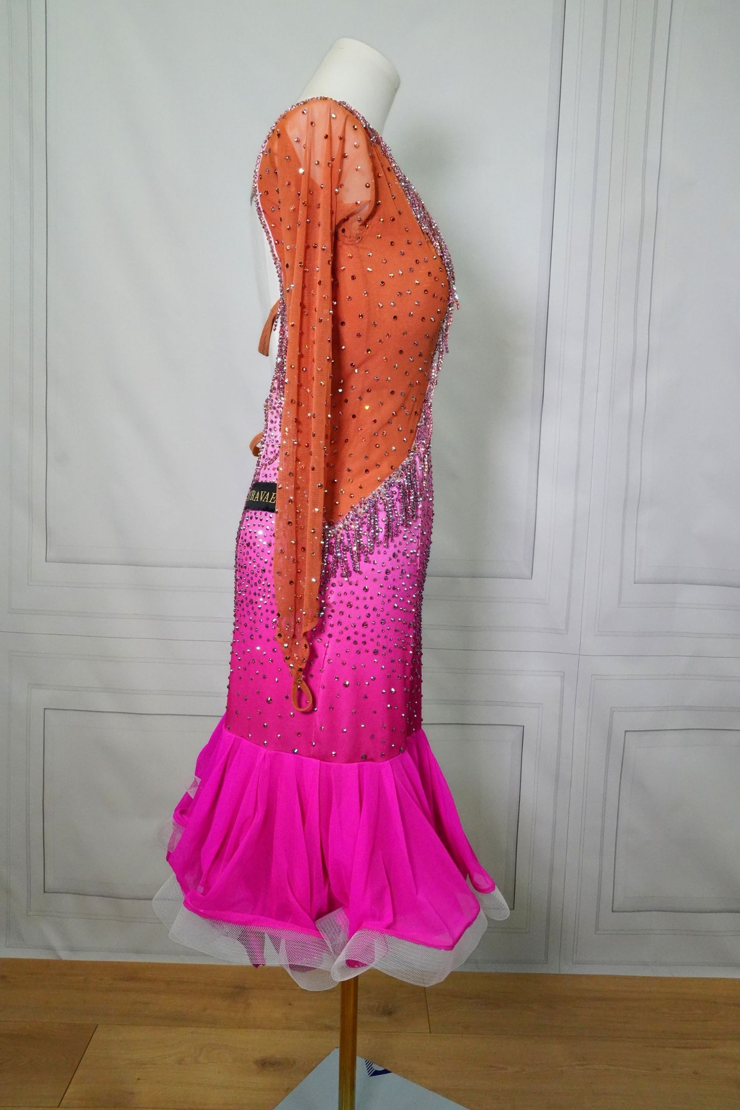 Latin Costume Lat206