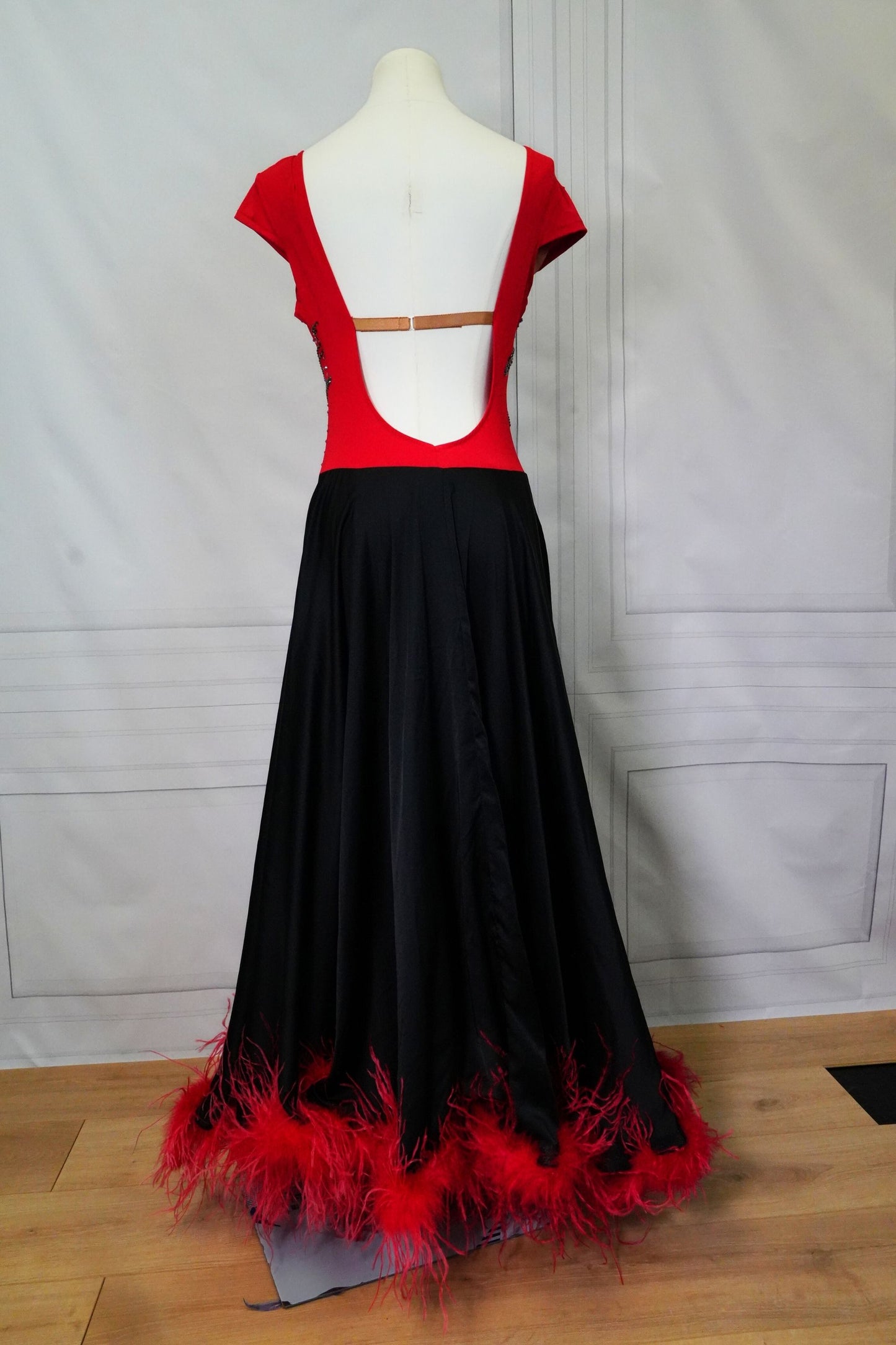 Smooth Ballroom Costume Smo104