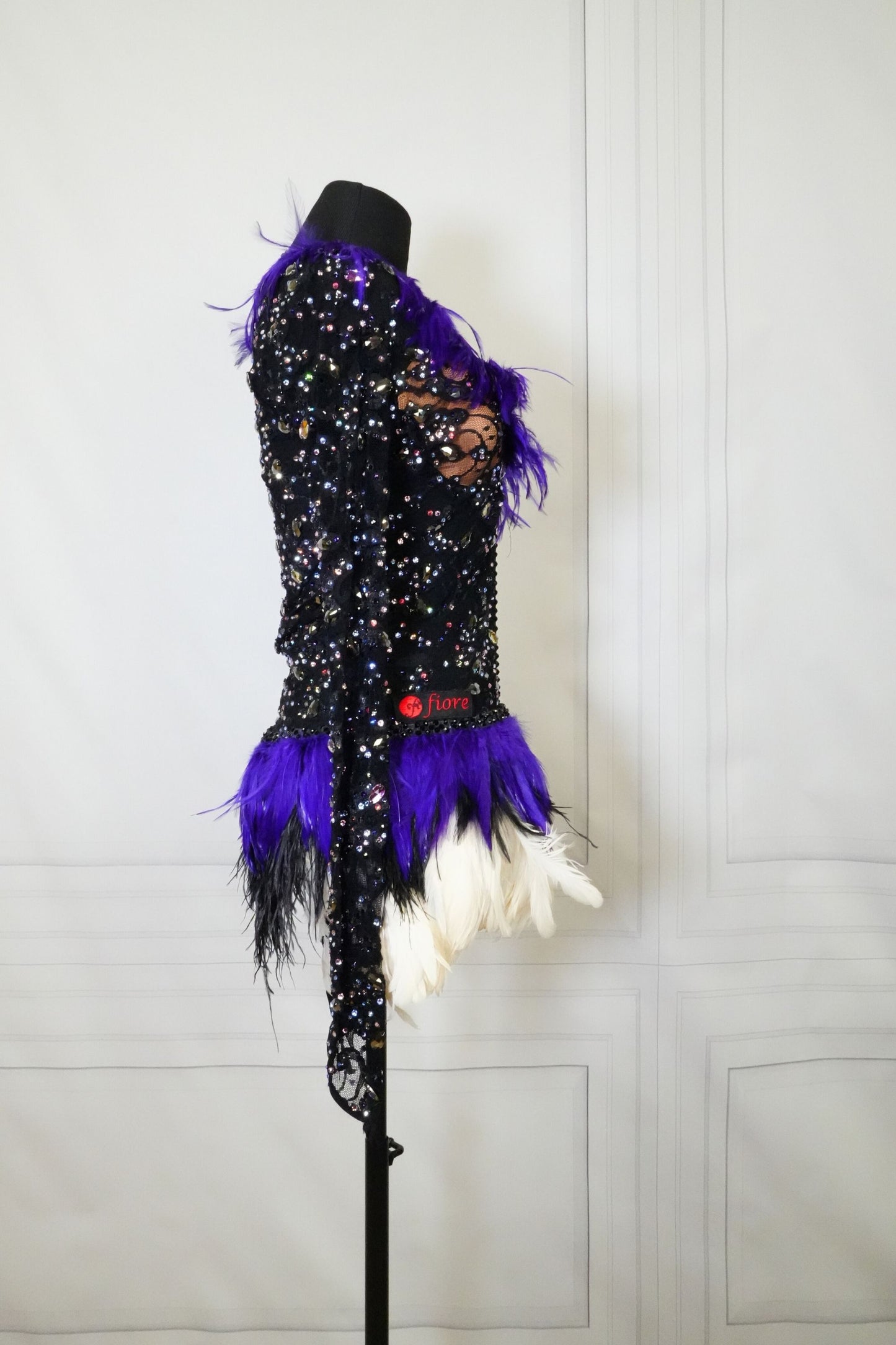 Latin Costume Lat096