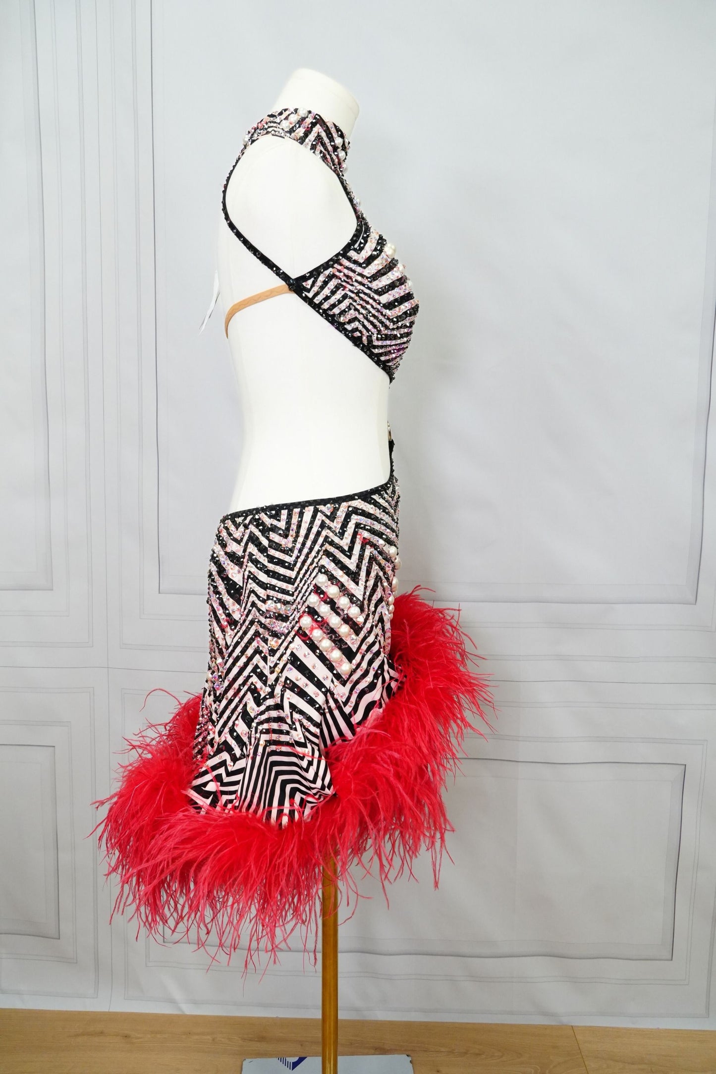 Latin Costume Lat219