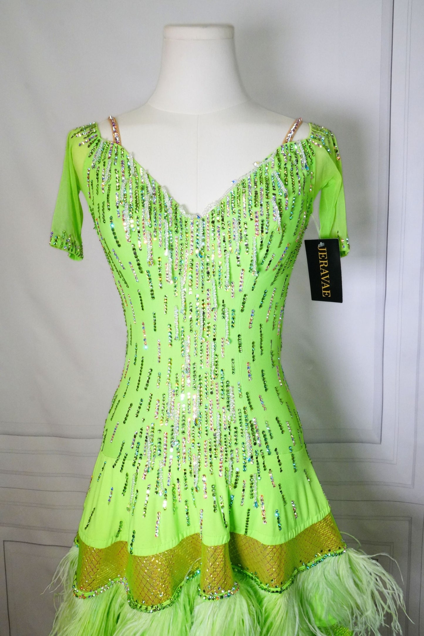 Latin Costume Lat165