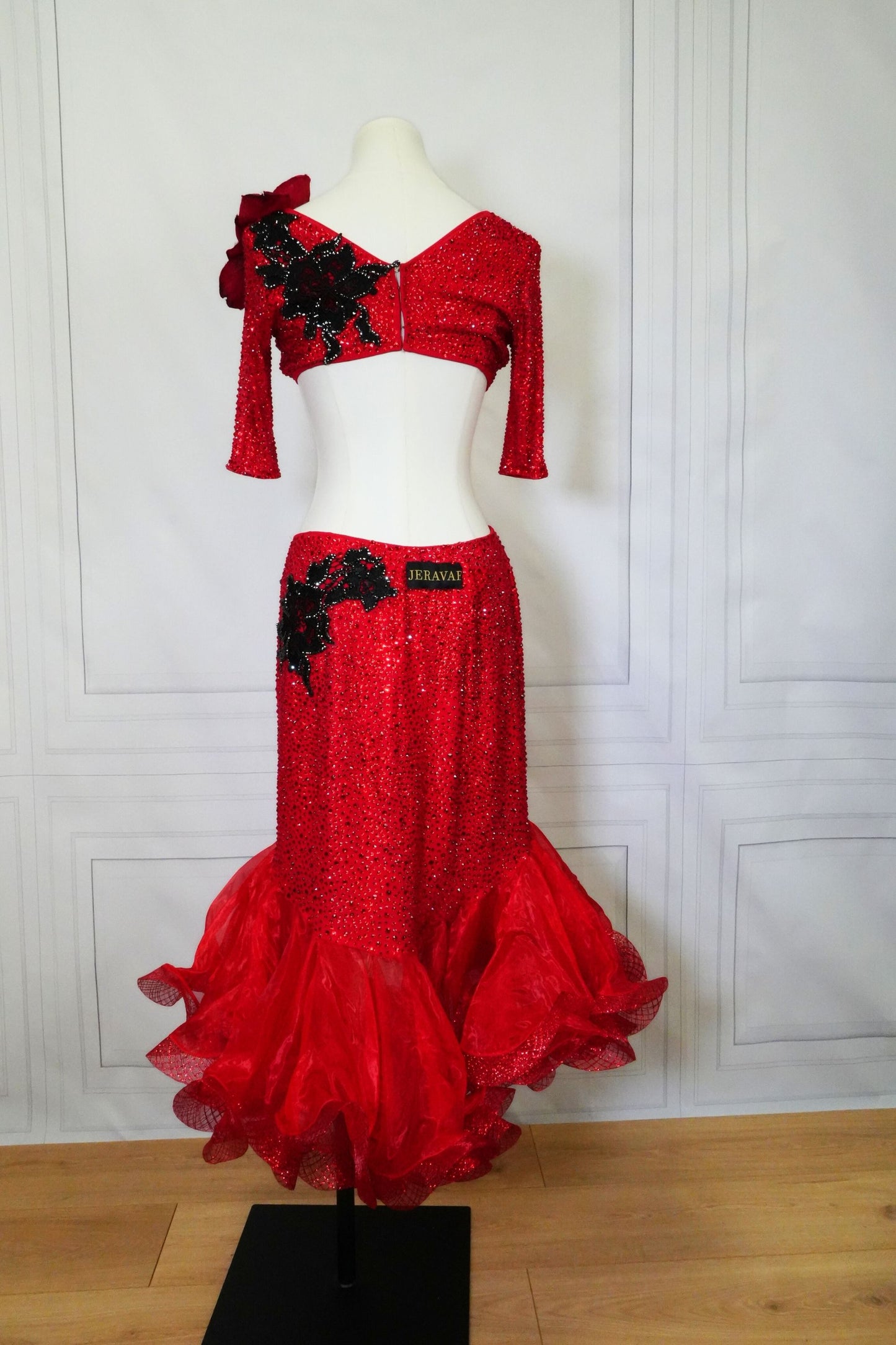 Latin Costume Lat048