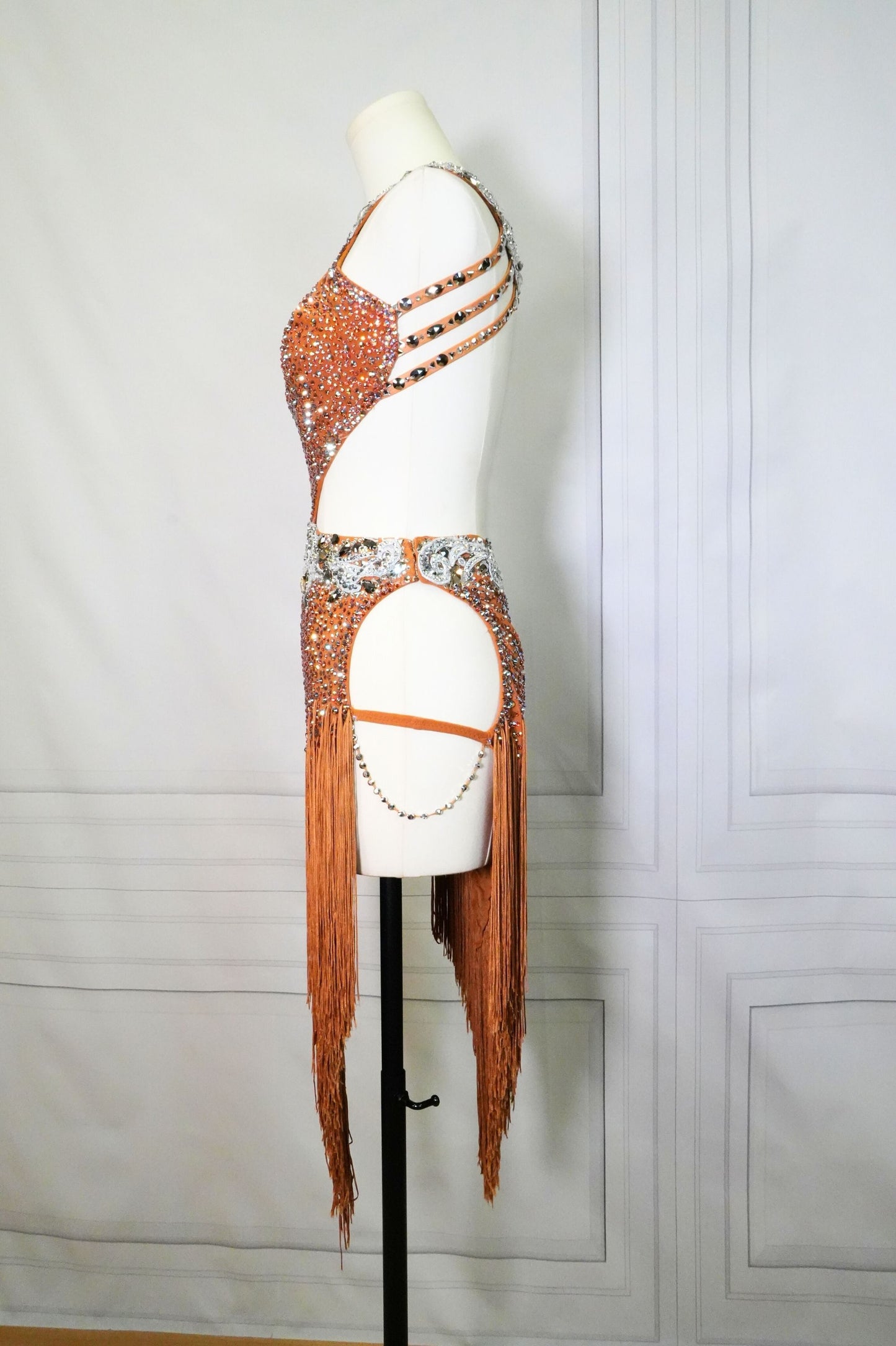 Latin Costume Lat164