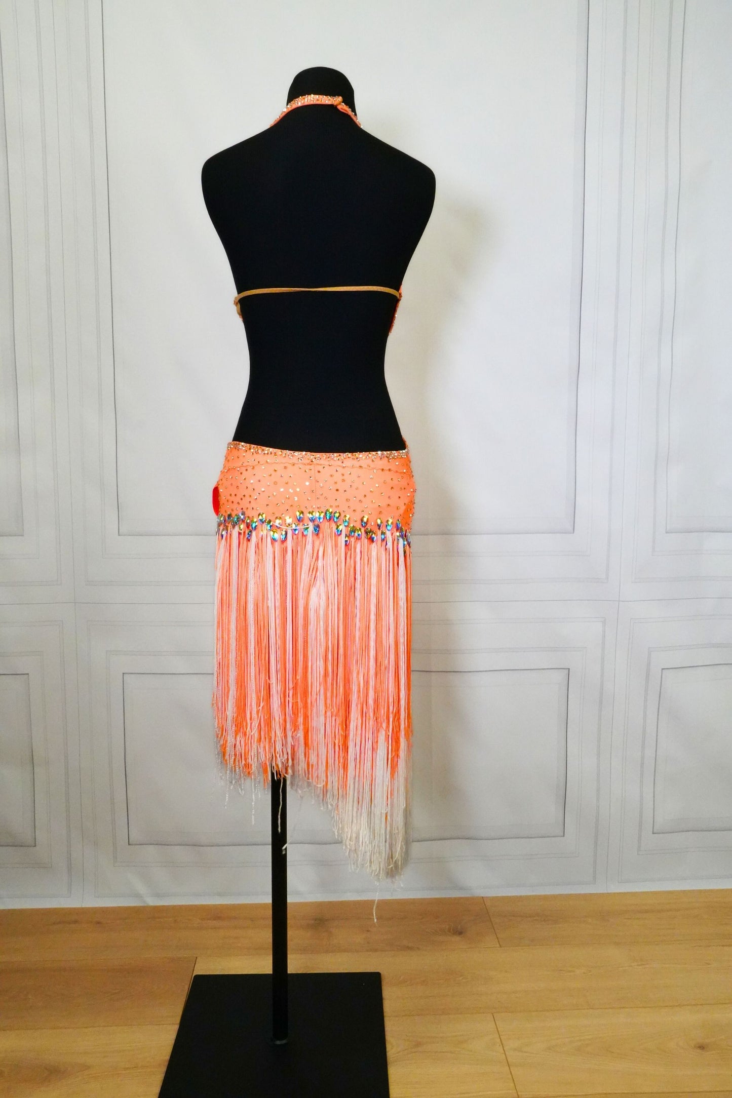 Latin Costume Lat019