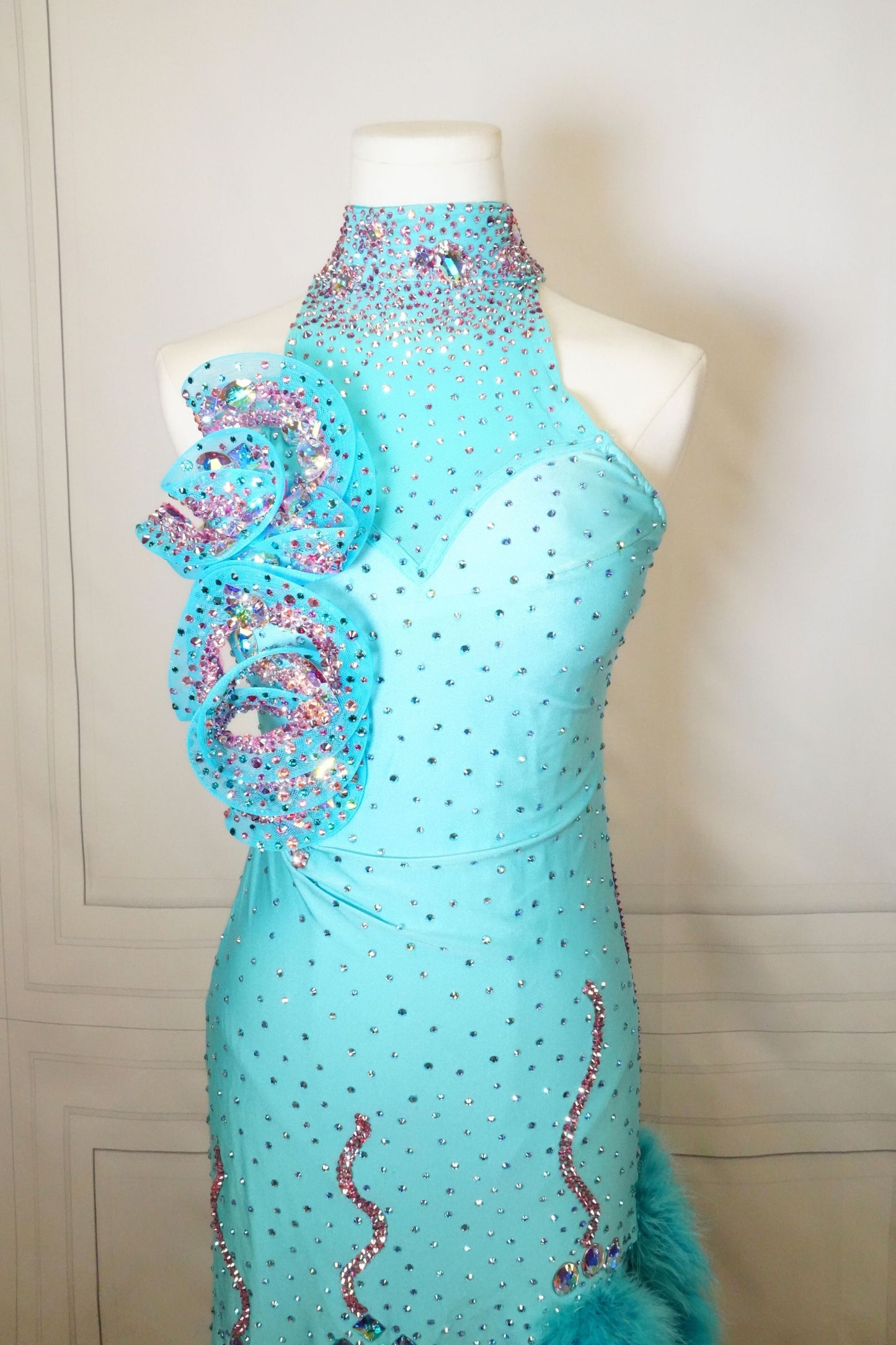 Latin Costume Lat003