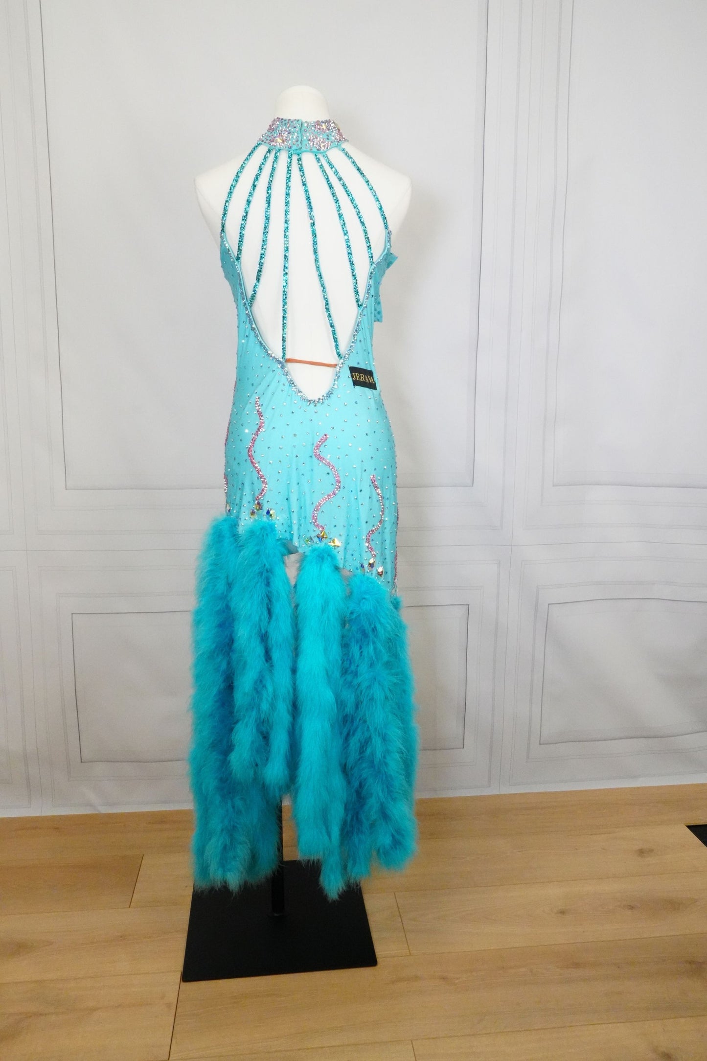 Latin Costume Lat003