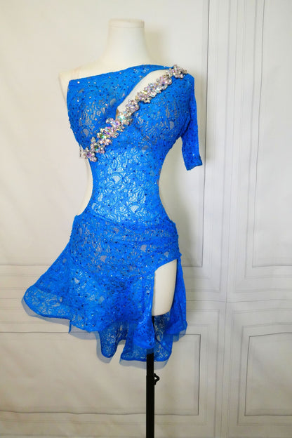 Latin Costume Lat186