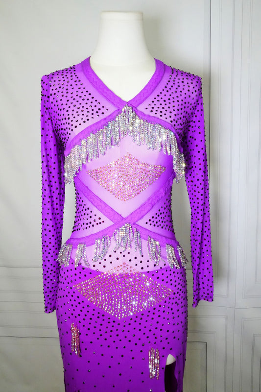 Latin Costume Lat189