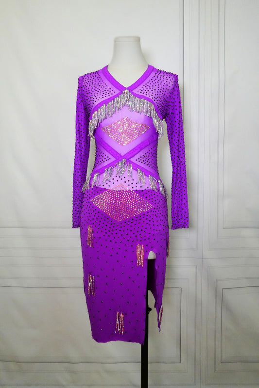 Latin Costume Lat189