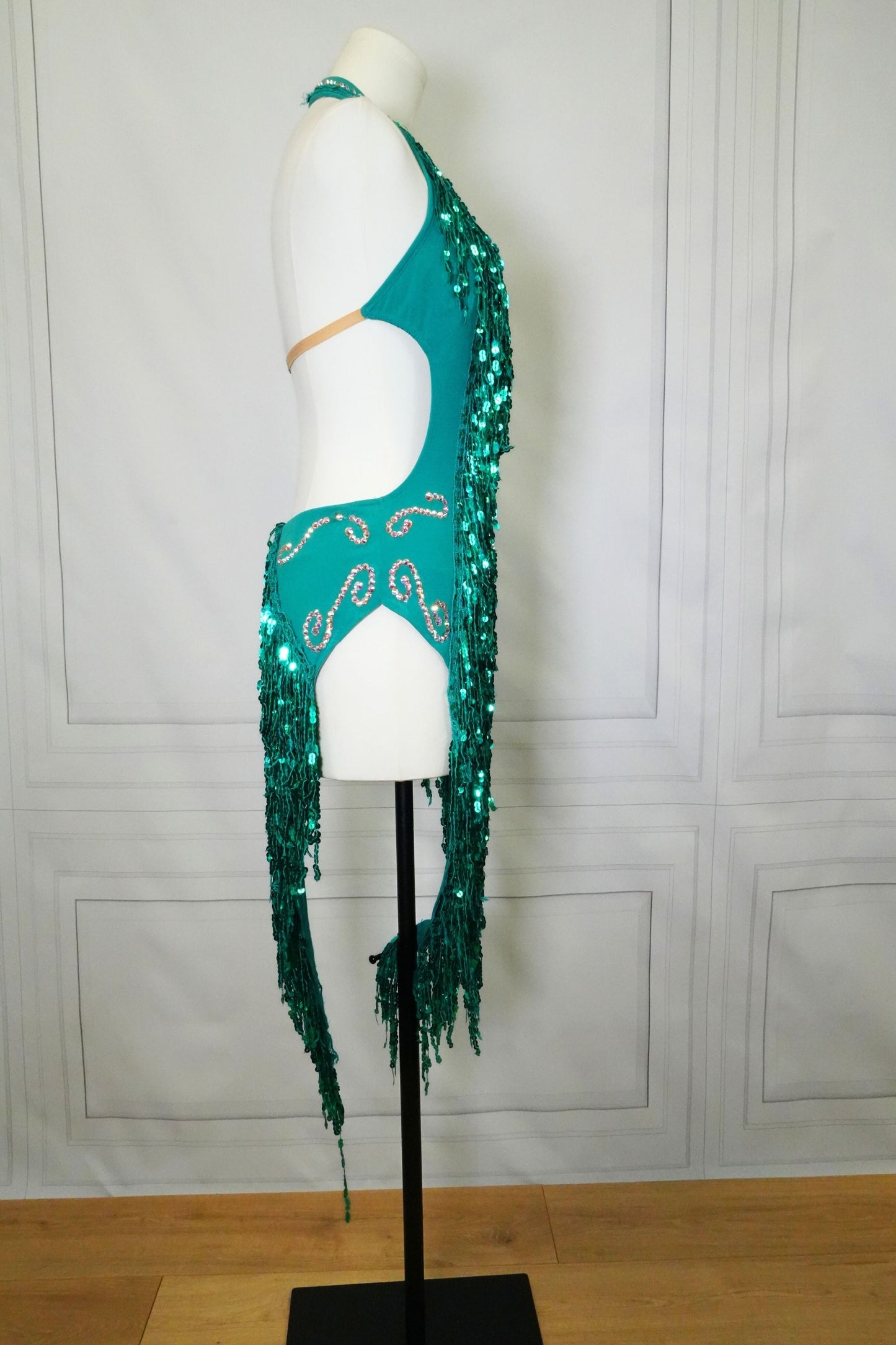 Latin Costume Lat133