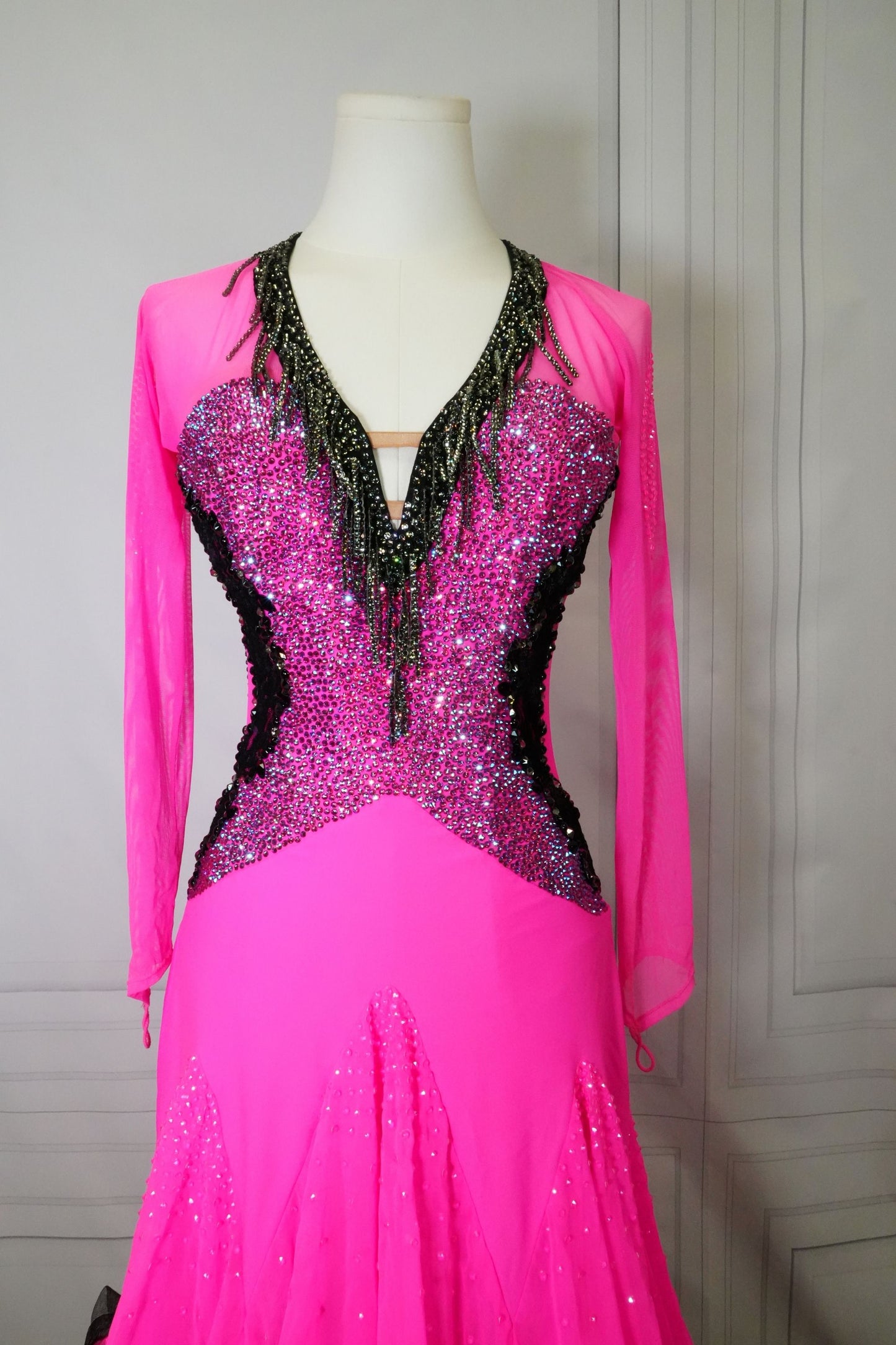 Latin Costume Lat192