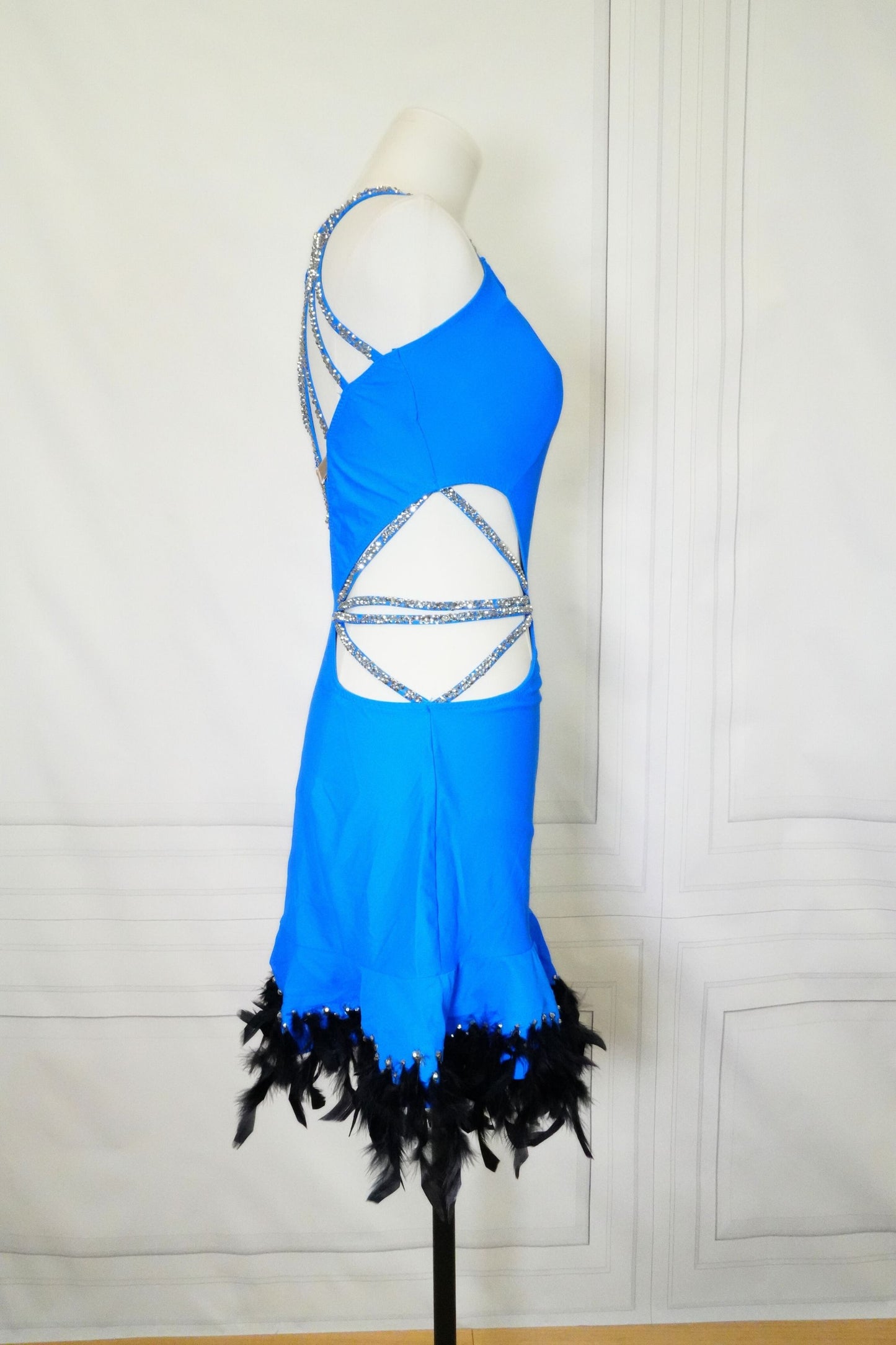 Latin Costume Lat195