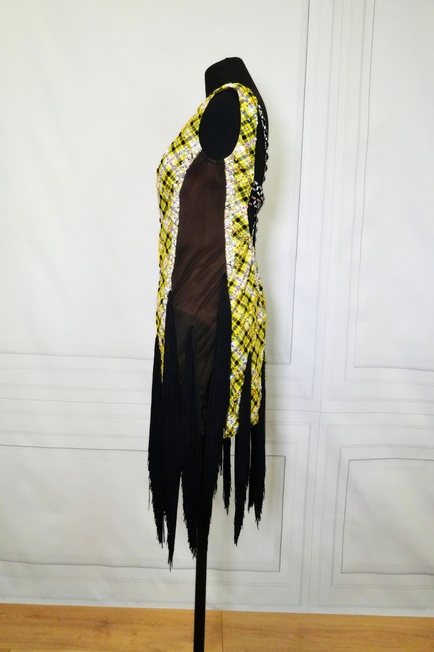 Latin Costume Lat161