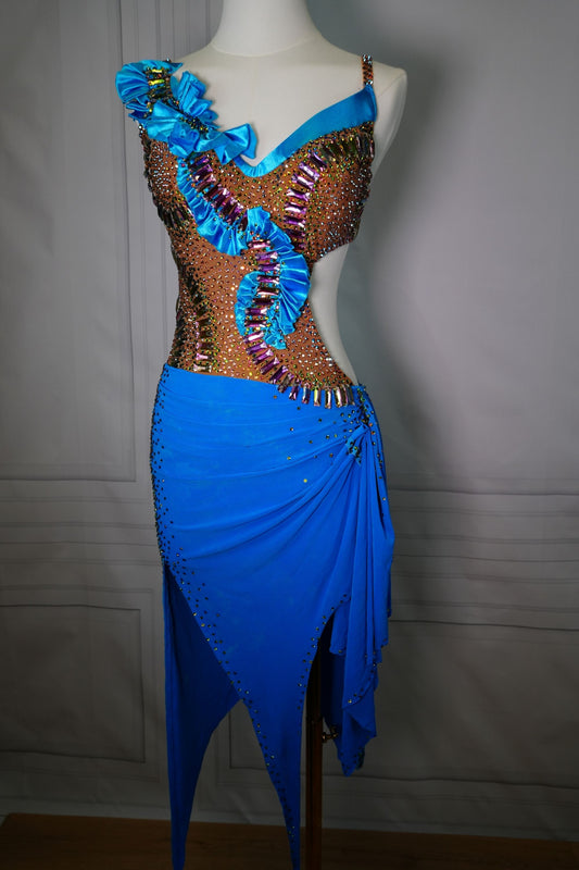 Latin Costume Lat253