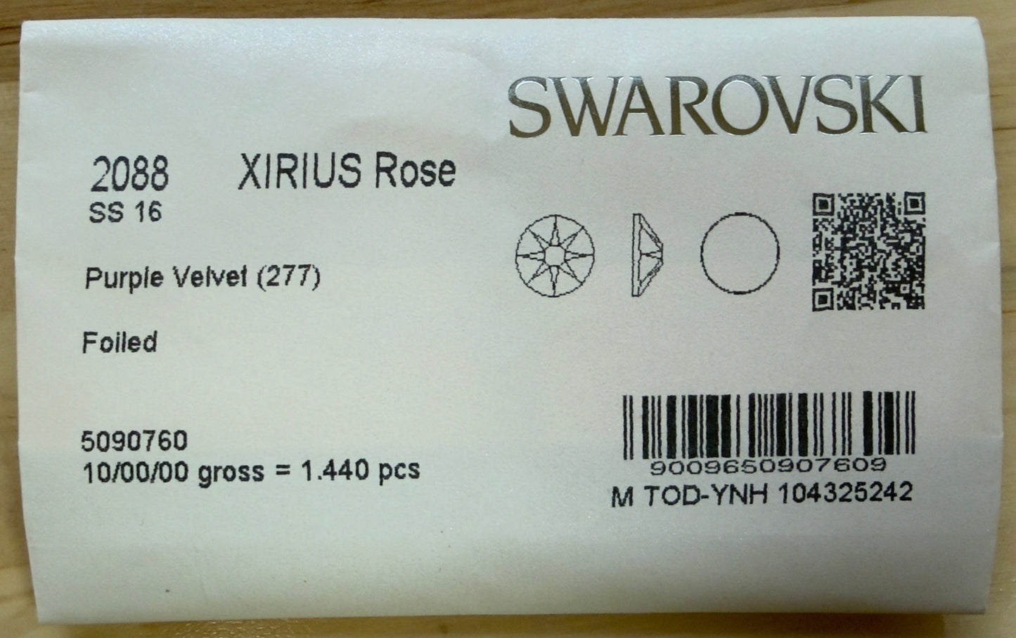 Swarovski Crystal Purple Velvet Flatback Rhinestones in SS20 or SS16 (10 Gross 1440 Stones)
