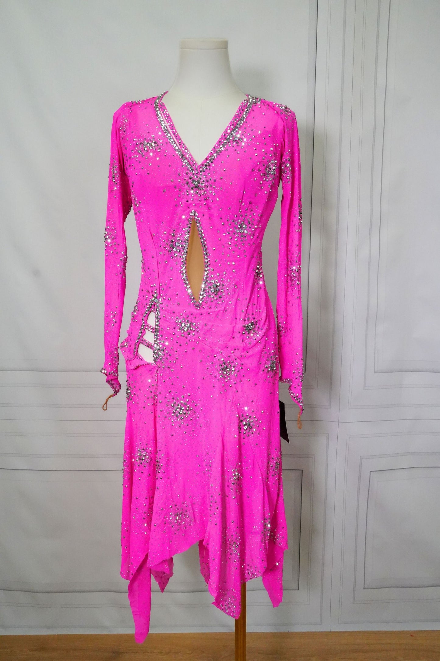 Latin Costume Lat404