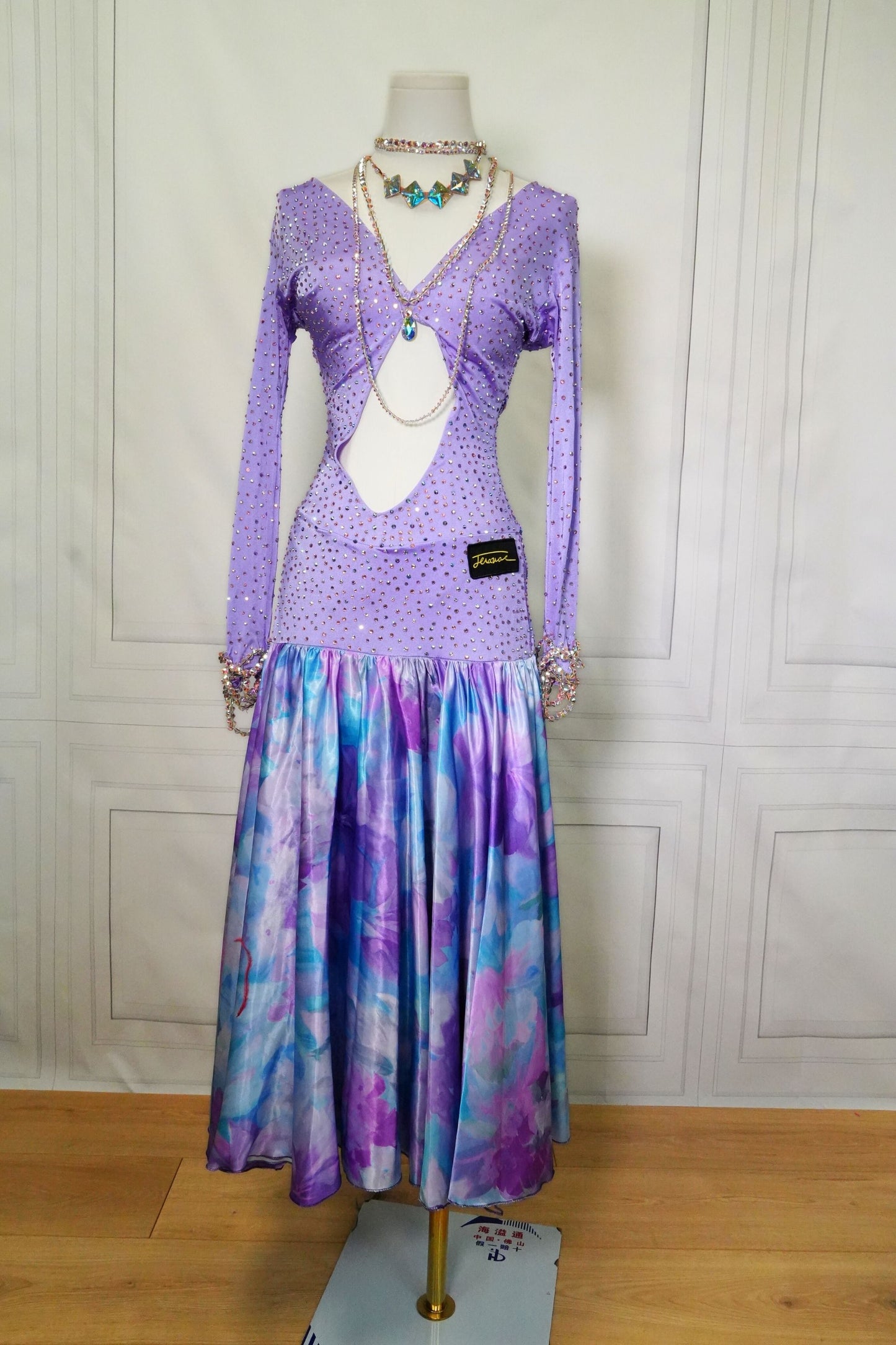 Smooth Ballroom Costume Smo080