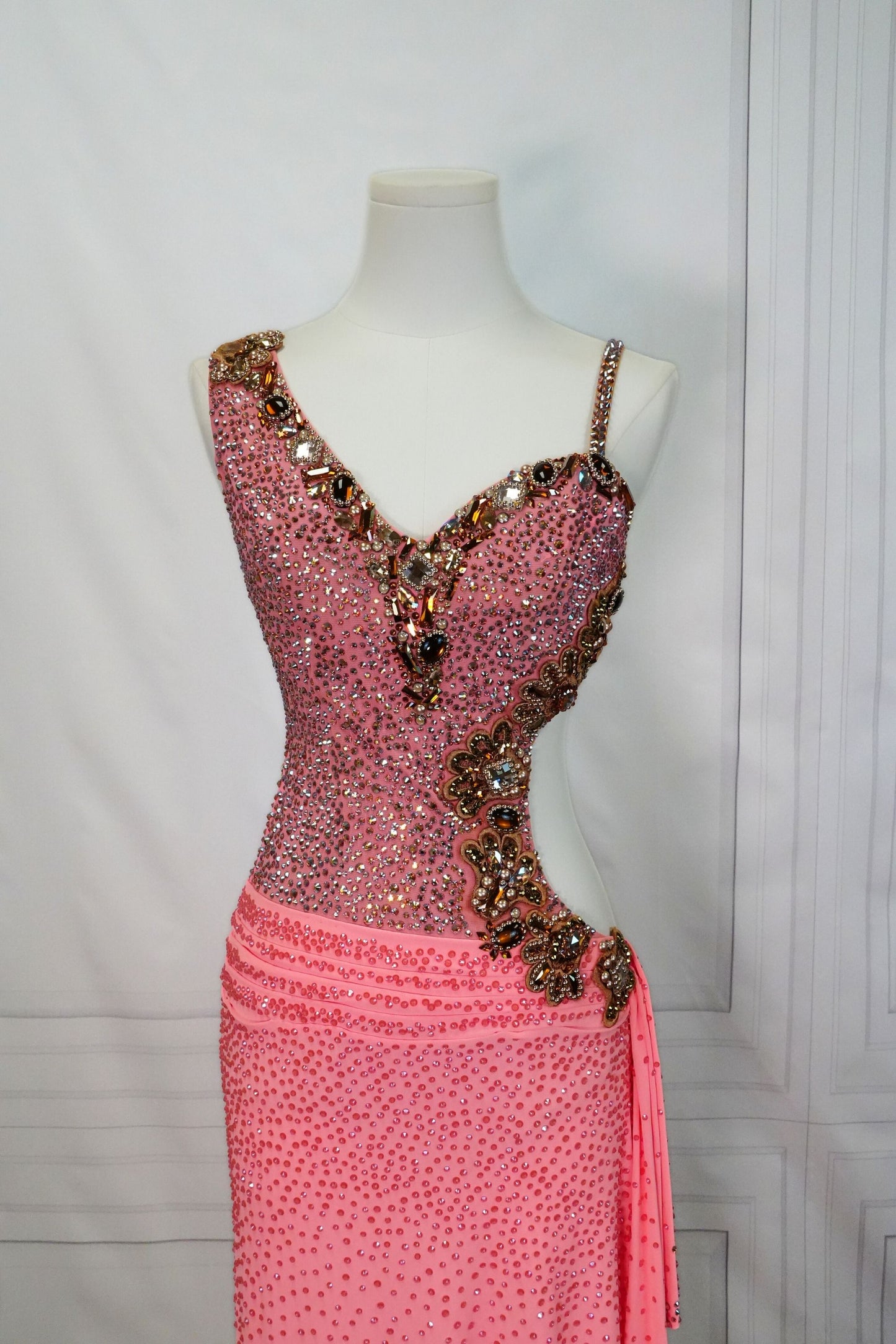 Latin Costume Lat225